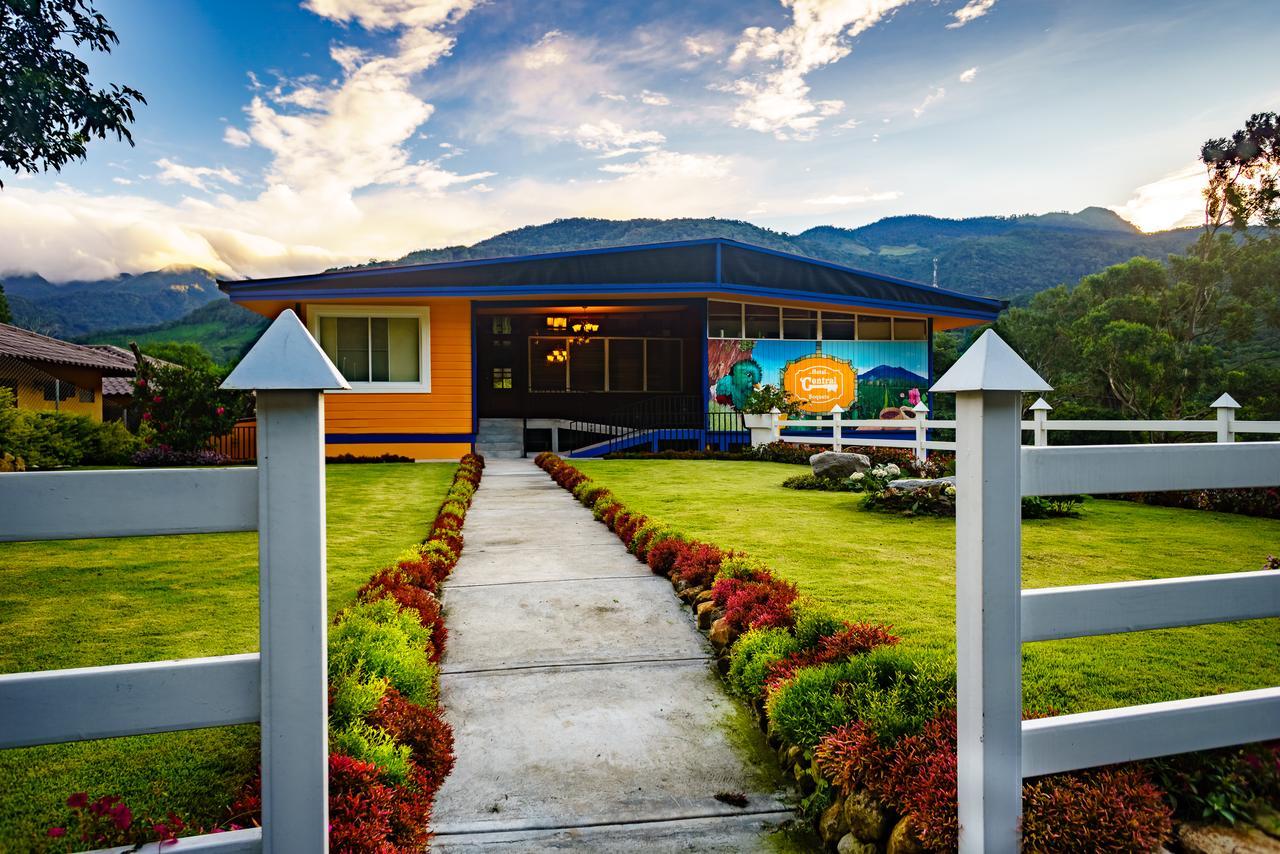 Hotel Central Boquete Eksteriør billede